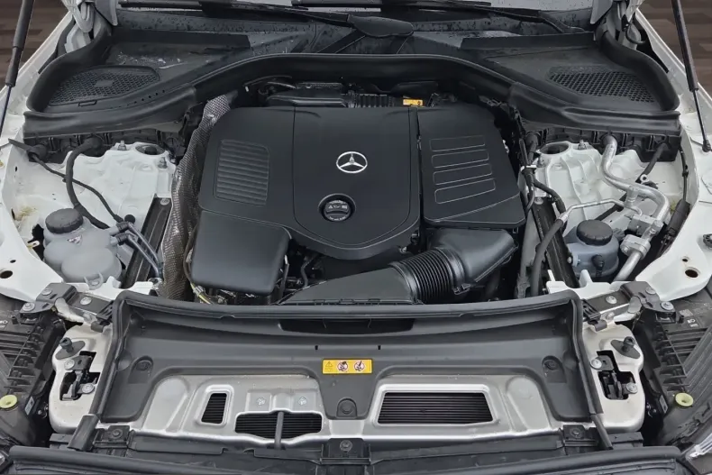Mercedes-Benz GLC 300 (Clasa GLC) din 2024 cu 17.600 km - oferta MER211583 - foto 11