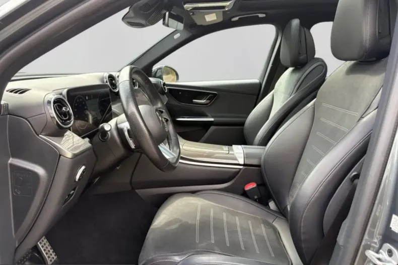 Mercedes-Benz GLC 200 (Clasa GLC) din 2023 cu 48.437 km - oferta MER211586 - foto 9