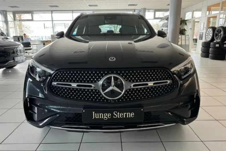 Mercedes-Benz GLC 300 (Clasa GLC) din 2023 cu 39.031 km - oferta MER211587 - foto 2
