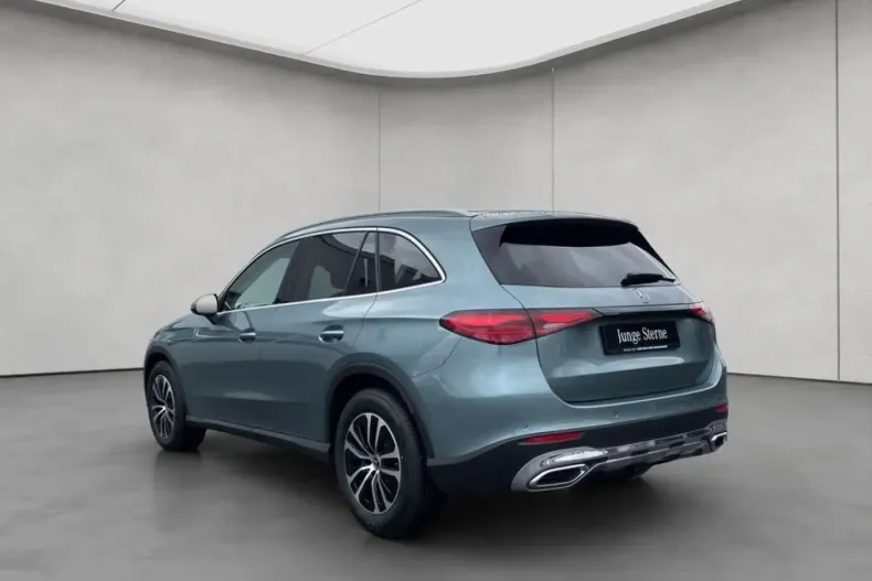 Mercedes-Benz GLC 200 (Clasa GLC) din 2024 cu 14.316 km - oferta MER211589 - foto 3
