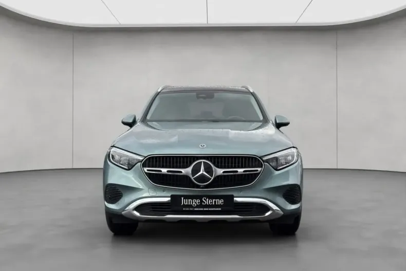 Mercedes-Benz GLC 200 (Clasa GLC) din 2024 cu 14.316 km - oferta MER211589 - foto 9