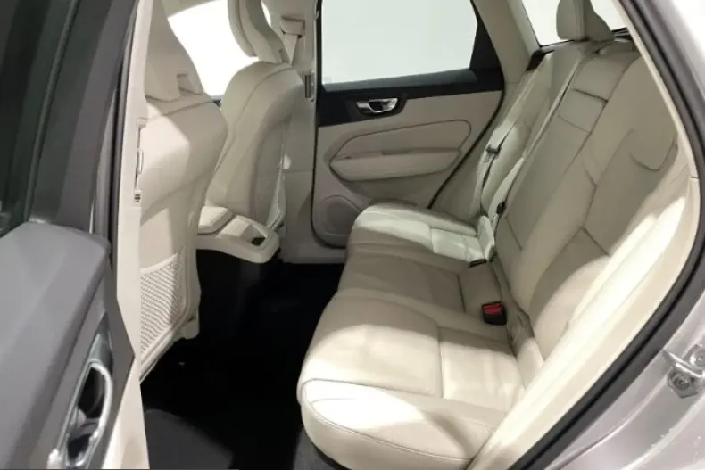 Volvo XC60 din 2021 cu 44.000 km - oferta VOL211594 - foto 7