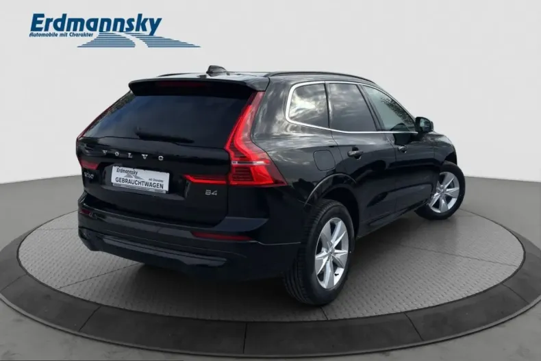 Volvo XC60 din 2023 cu 74.100 km - oferta VOL211595 - foto 4