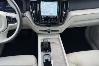 Volvo XC60 din 2023 cu 74.100 km - oferta VOL211595 - foto 11