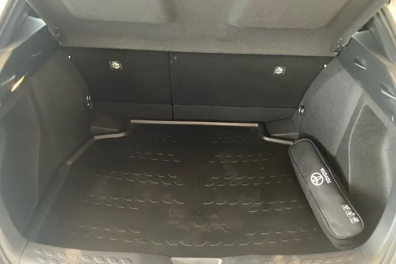 Toyota C-HR din 2022 cu 49.063 km - oferta TOY211606 - foto 15