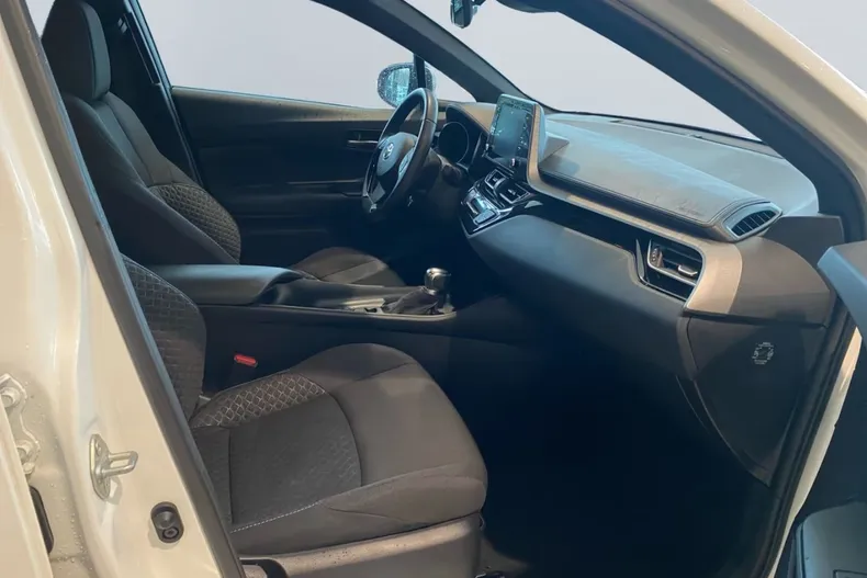 Toyota C-HR din 2022 cu 49.063 km - oferta TOY211606 - foto 18
