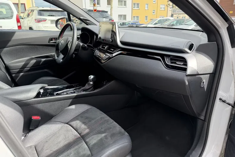 Toyota C-HR din 2021 cu 62.000 km - oferta TOY211607 - foto 19