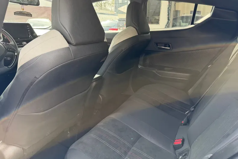 Toyota C-HR din 2021 cu 62.000 km - oferta TOY211607 - foto 20