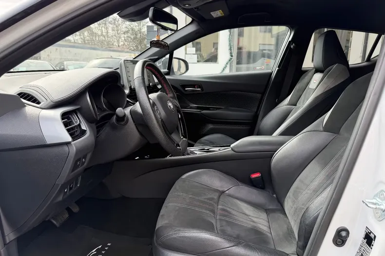 Toyota C-HR din 2021 cu 62.000 km - oferta TOY211607 - foto 22