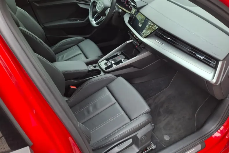 Audi A3 Limuzina din 2021 cu 93.103 km - oferta AUD211613 - foto 11