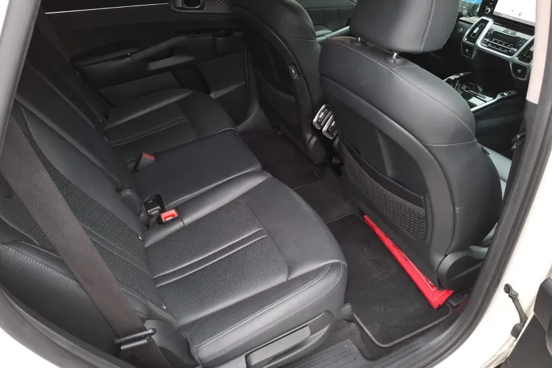 Kia Sorento din 2021 cu 105.516 km - oferta KIA211614 - foto 12