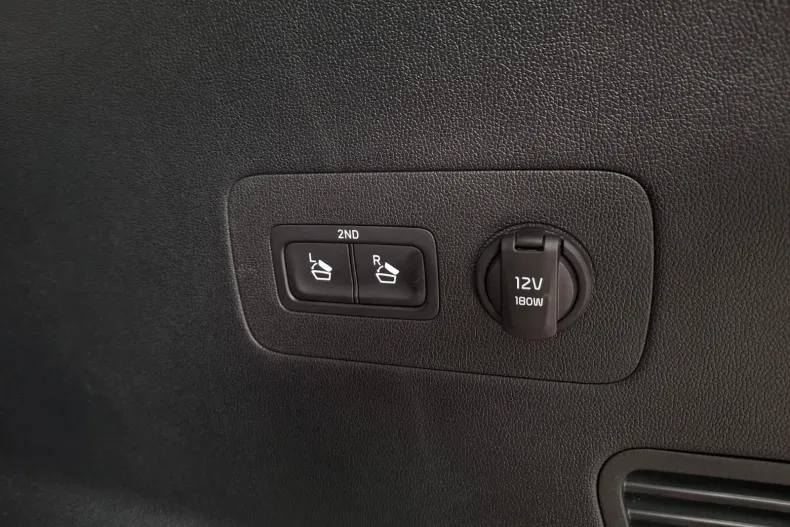 Kia Sorento din 2021 cu 105.516 km - oferta KIA211614 - foto 24