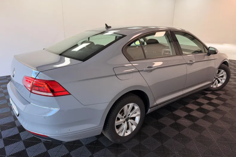 Volkswagen Passat din 2022 cu 134.000 km - oferta VOL211622 - foto 18
