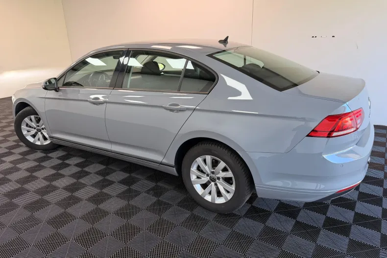 Volkswagen Passat din 2022 cu 134.000 km - oferta VOL211622 - foto 23