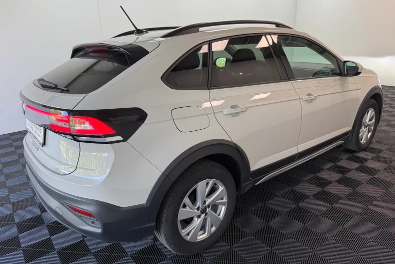 Volkswagen Taigo din 2025 cu 19.000 km - oferta VOL211624 - foto 8