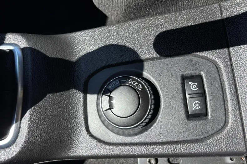 Dacia Duster din 2021 cu 94.627 km - oferta DAC211626 - foto 14