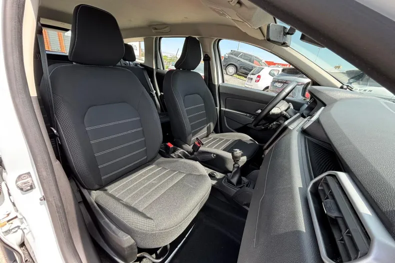 Dacia Duster din 2023 cu 137.700 km - oferta DAC211627 - foto 10