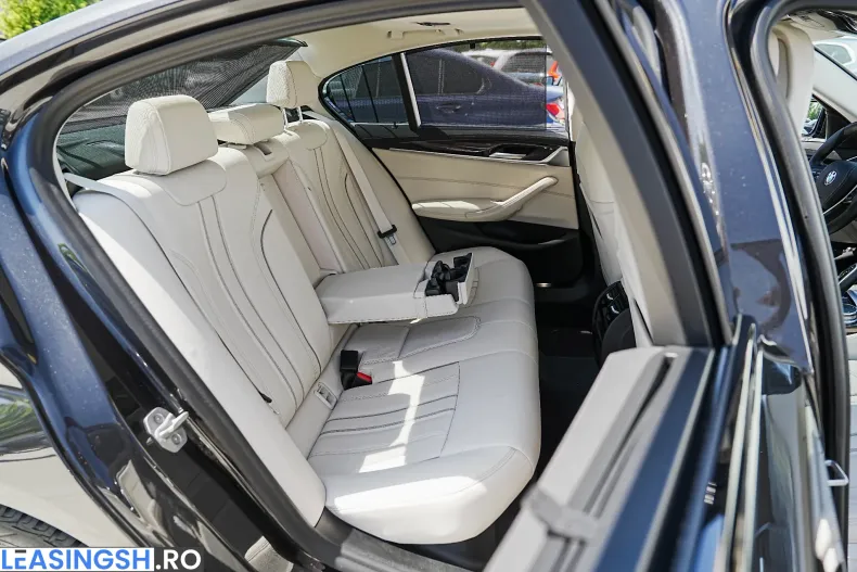 BMW 530e (Seria 5) din 2021 cu 32.900 km - oferta BMW211636 - foto 18