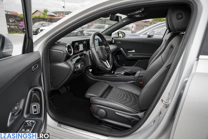 Mercedes-Benz A 200 (Clasa A) din 2022 cu 157.100 km - oferta MER211641 - foto 11