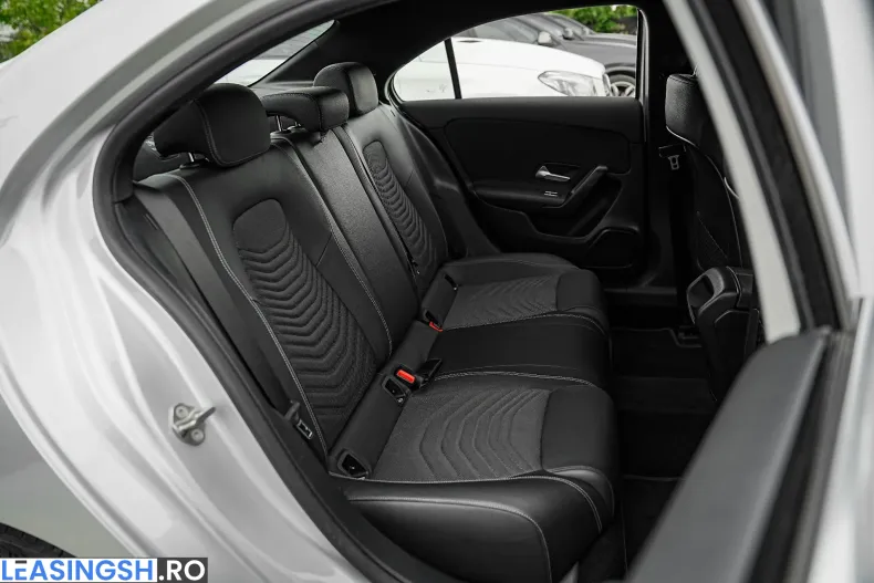 Mercedes-Benz A 200 (Clasa A) din 2022 cu 157.100 km - oferta MER211641 - foto 14