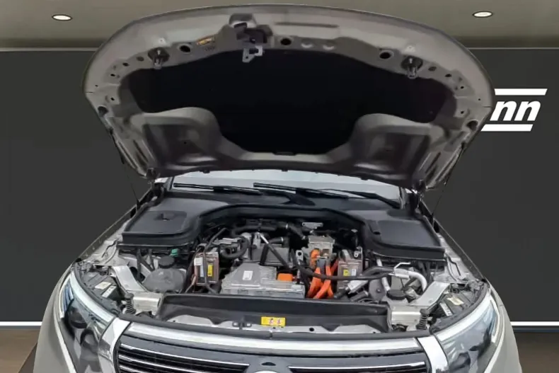 Mercedes-Benz EQC din 2020 cu 44.500 km - oferta MER211647 - foto 5