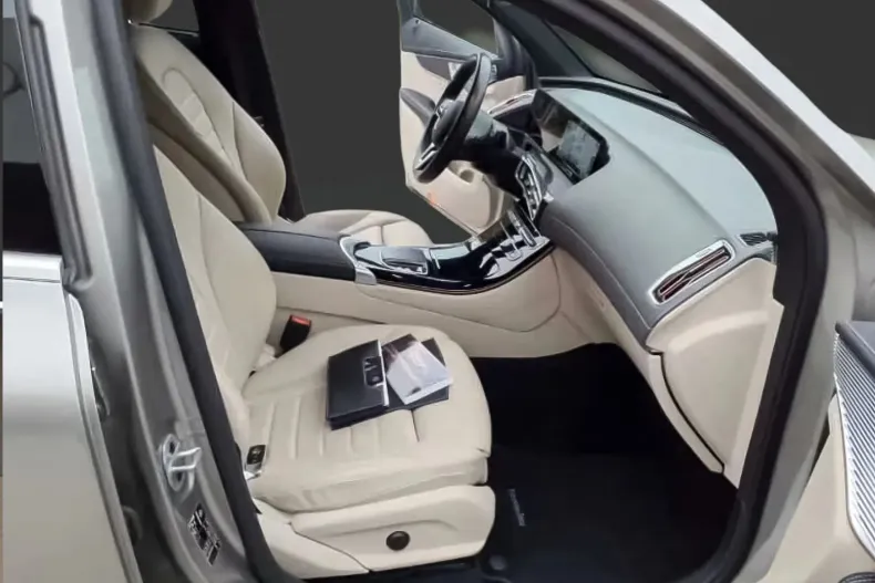 Mercedes-Benz EQC din 2020 cu 44.500 km - oferta MER211647 - foto 11