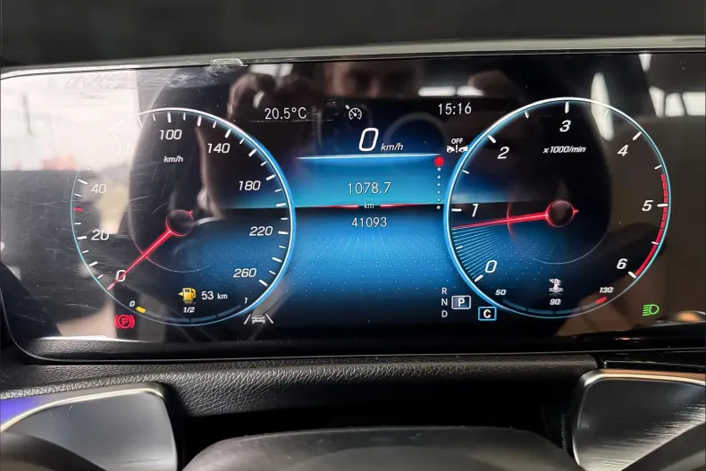 Mercedes-Benz GLB din 2023 cu 41.500 km - oferta MER211648 - foto 22