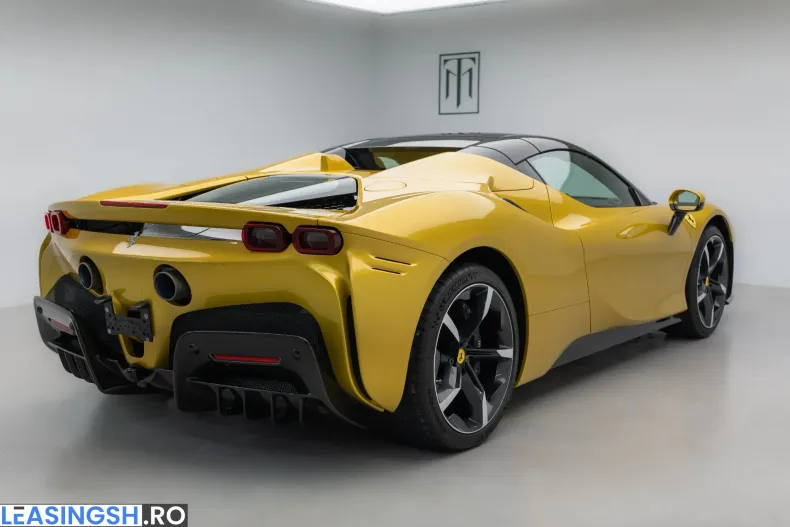 Ferrari SF90 Stradale din 2022 cu 6.500 km - oferta FER211657 - foto 8