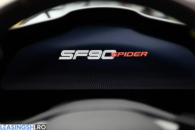 Ferrari SF90 Stradale din 2022 cu 6.500 km - oferta FER211657 - foto 20