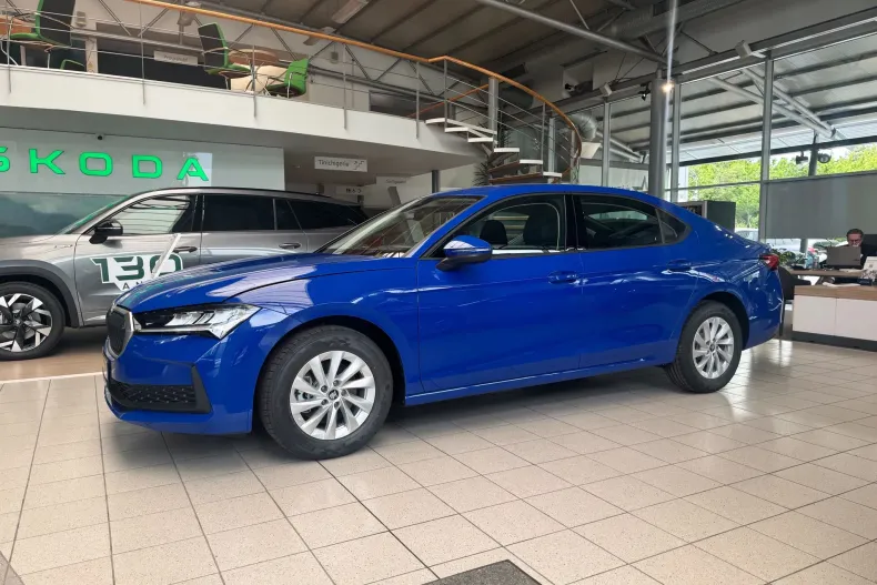 Skoda Superb din 2025 cu 1 km - oferta SKO211661 - foto 3