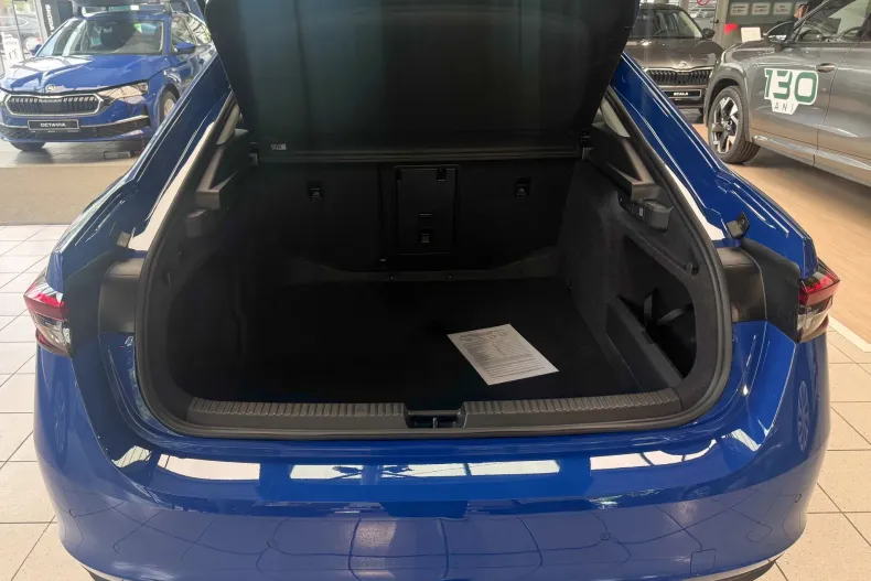 Skoda Superb din 2025 cu 1 km - oferta SKO211661 - foto 7