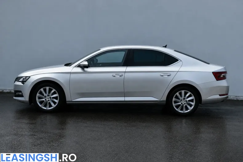 Skoda Superb din 2023 cu 78.178 km - oferta SKO211663 - foto 7