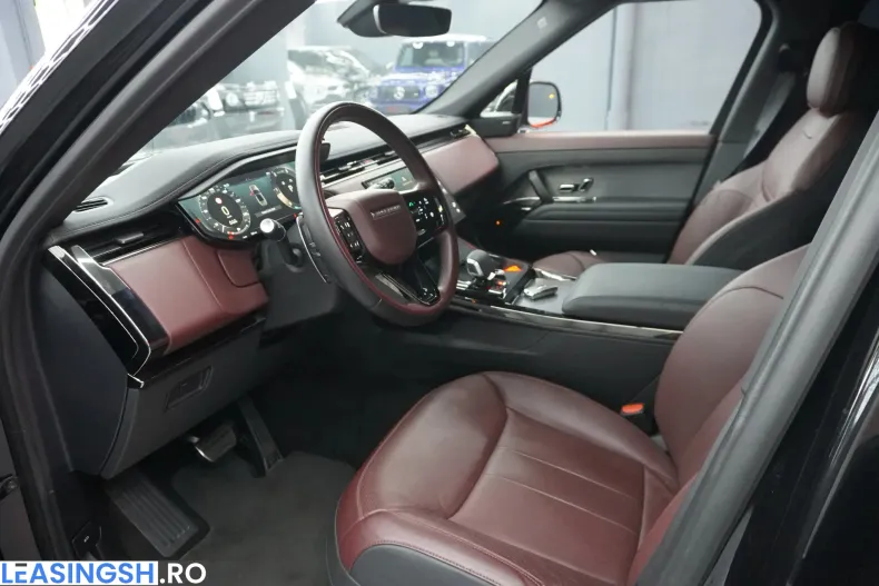 Land Rover Range Rover Sport din 2024 cu 9.556 km - oferta LAN211672 - foto 8