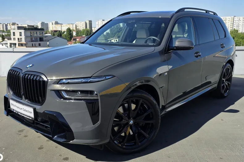 BMW X7 (Seria X) din 2026 cu 6.000 km - oferta BMW211678 - foto 1