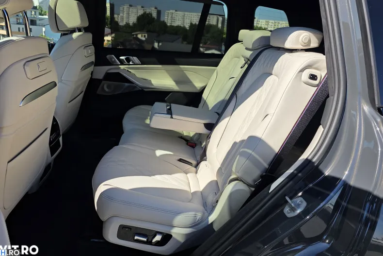 BMW X7 (Seria X) din 2026 cu 6.000 km - oferta BMW211678 - foto 9