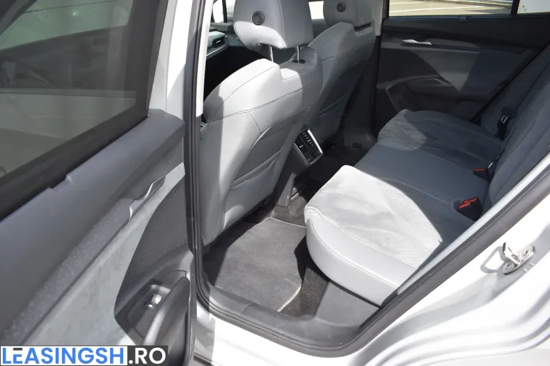 Skoda Enyaq din 2025 cu 8.000 km - oferta SKO211692 - foto 21