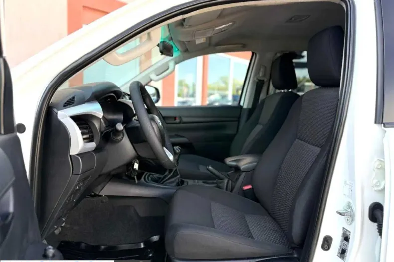 Toyota Hilux din 2021 cu 170.000 km - oferta TOY211700 - foto 14