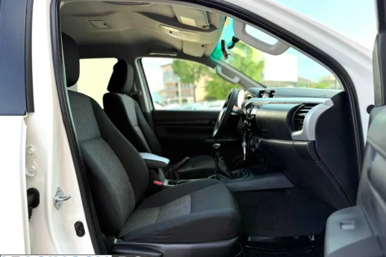 Toyota Hilux din 2021 cu 170.000 km - oferta TOY211700 - foto 17
