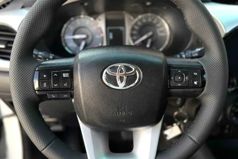Toyota Hilux din 2021 cu 170.000 km - oferta TOY211700 - foto 20