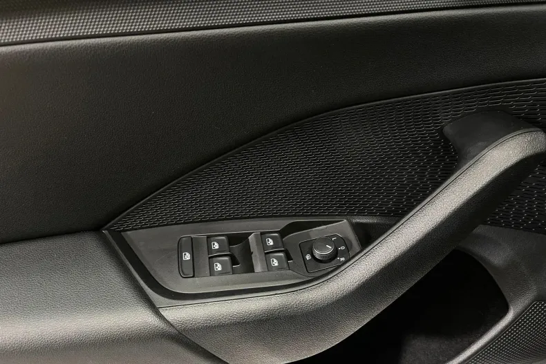 Skoda Octavia din 2021 cu 107.420 km - oferta SKO211708 - foto 19