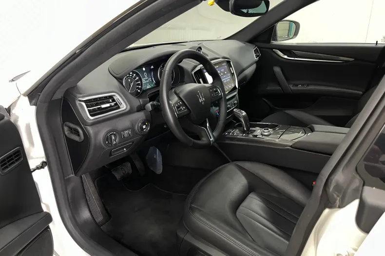 Maserati Ghibli din 2023 cu 88.425 km - oferta MAS211709 - foto 5