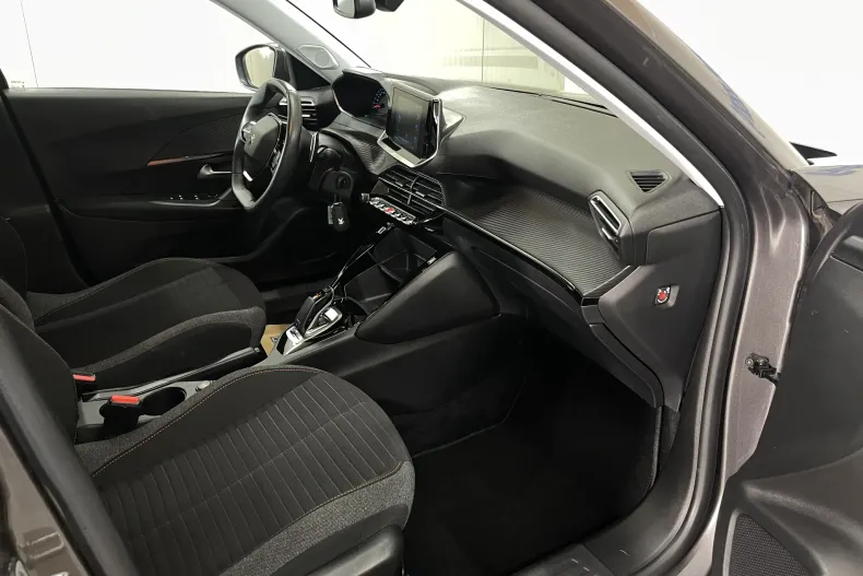 Peugeot 2008 din 2021 cu 114.636 km - oferta PEU211712 - foto 9