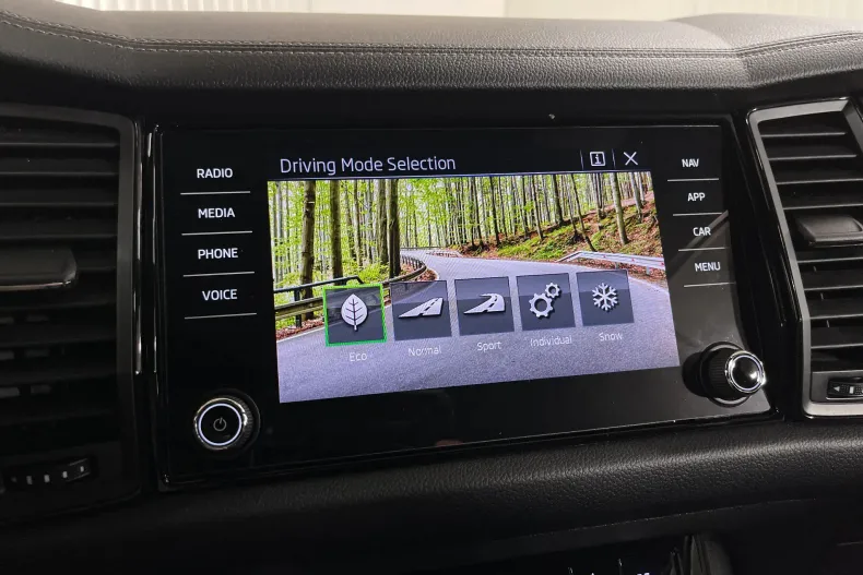Skoda Kodiaq din 2022 cu 129.878 km - oferta SKO211714 - foto 19