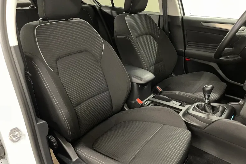 Ford Focus din 2024 cu 37.718 km - oferta FOR211715 - foto 9