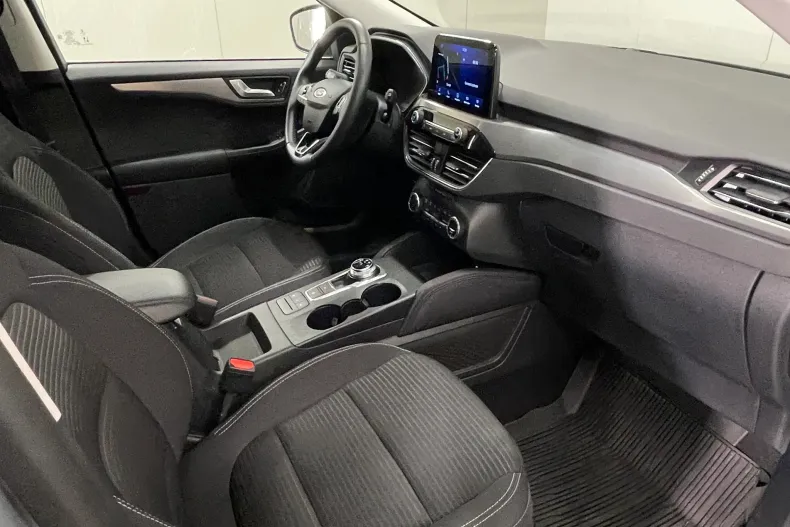 Ford Kuga din 2021 cu 39.609 km - oferta FOR211719 - foto 10
