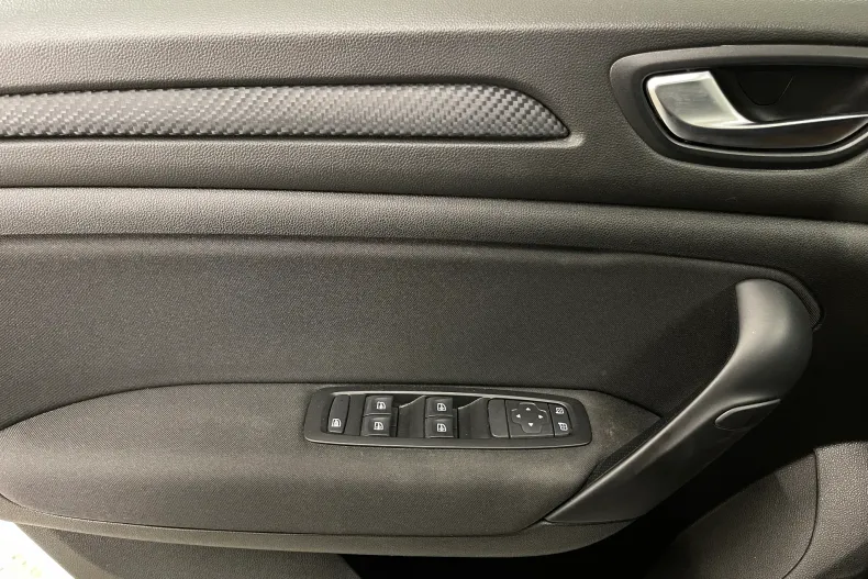 Renault Megane din 2023 cu 51.093 km - oferta REN211725 - foto 22