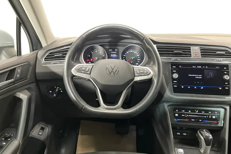 Volkswagen Tiguan din 2022 cu 50.317 km - oferta VOL211727 - foto 6