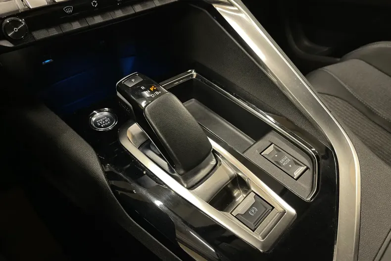 Peugeot 3008 din 2021 cu 95.652 km - oferta PEU211729 - foto 26