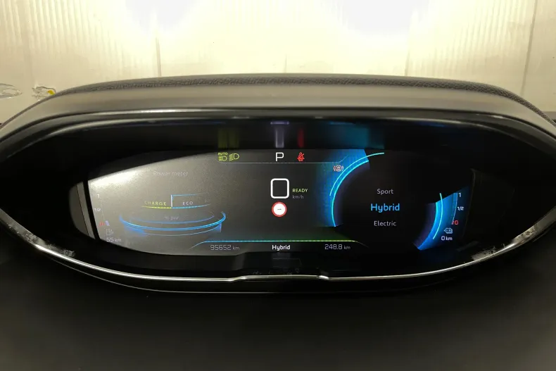 Peugeot 3008 din 2021 cu 95.652 km - oferta PEU211729 - foto 27