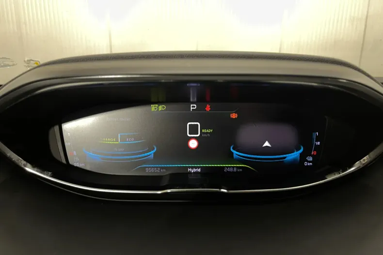 Peugeot 3008 din 2021 cu 95.652 km - oferta PEU211729 - foto 28